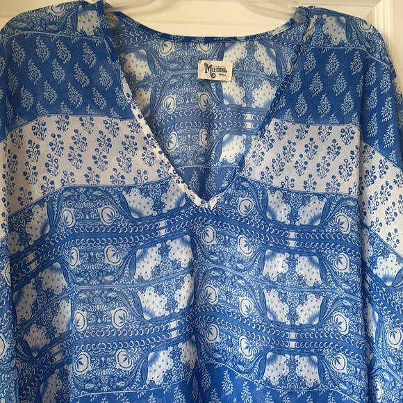 Show me your mumu blue & white tunic - Picture 3 of 3